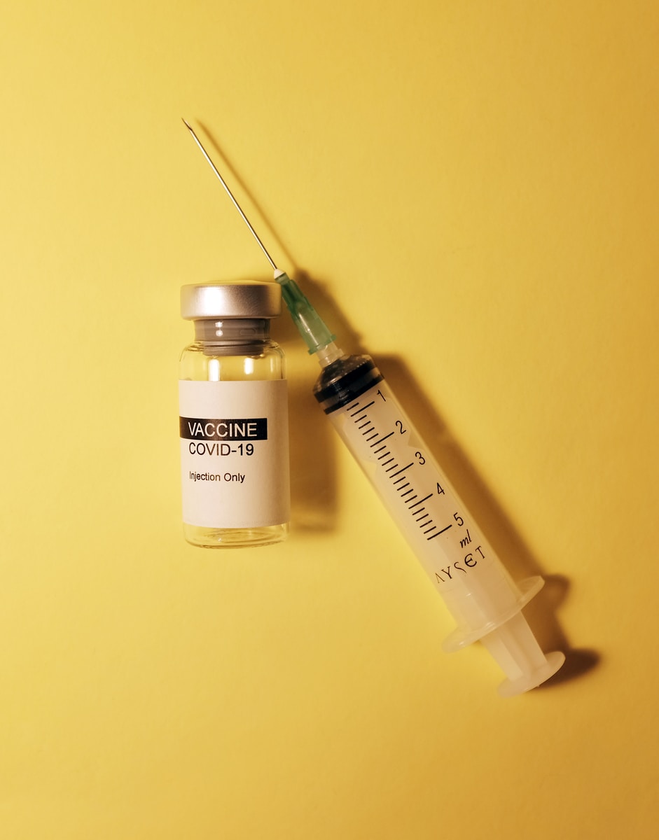Editores de uma das principais revistas médicas mundiais criticam farmacêuticas de obscurantismo e falta de transparência