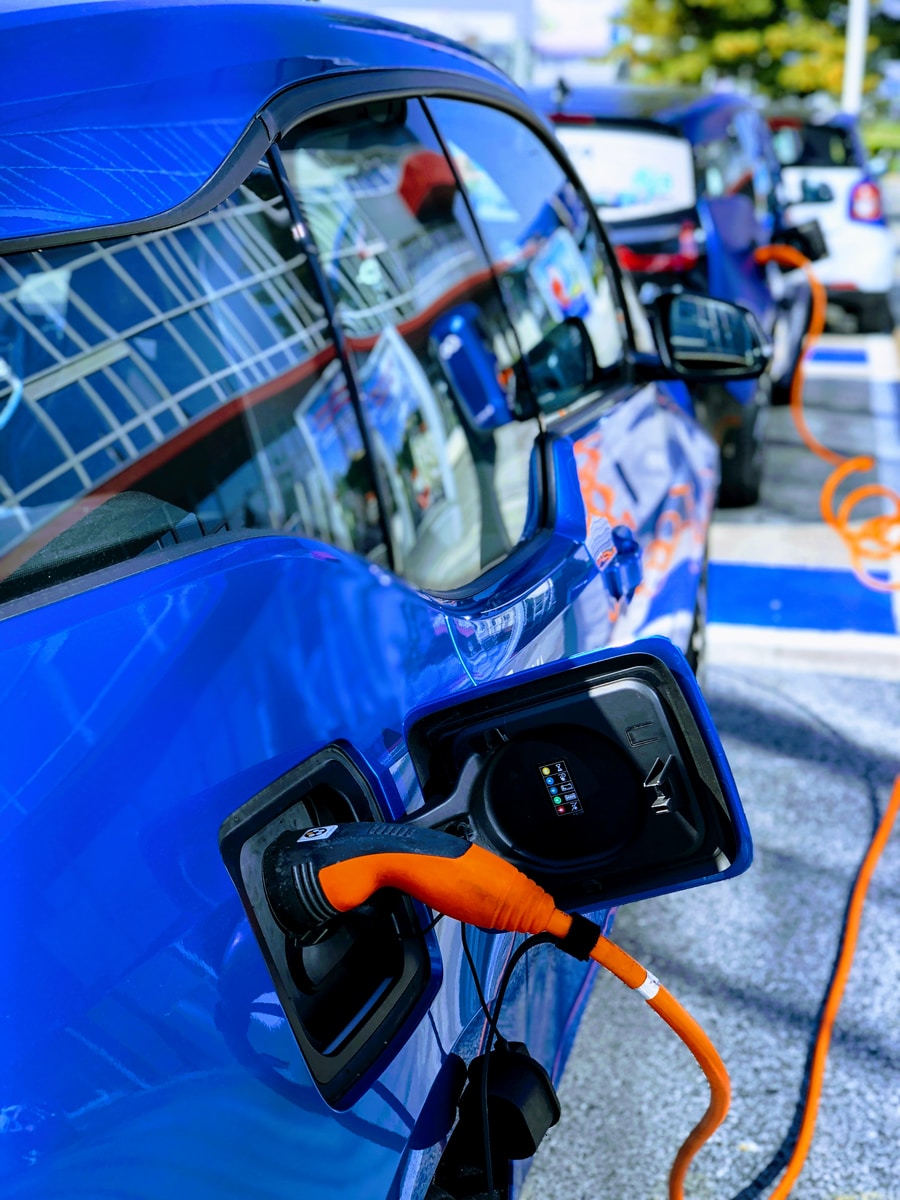Mercado de veículos eléctricos de vento em popa