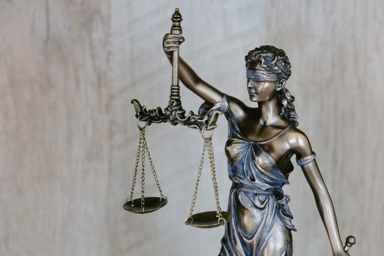 Inspecção-Geral das Actividades em Saúde também já tem processo de intimação no Tribunal Administrativo por recusar consulta a documentos