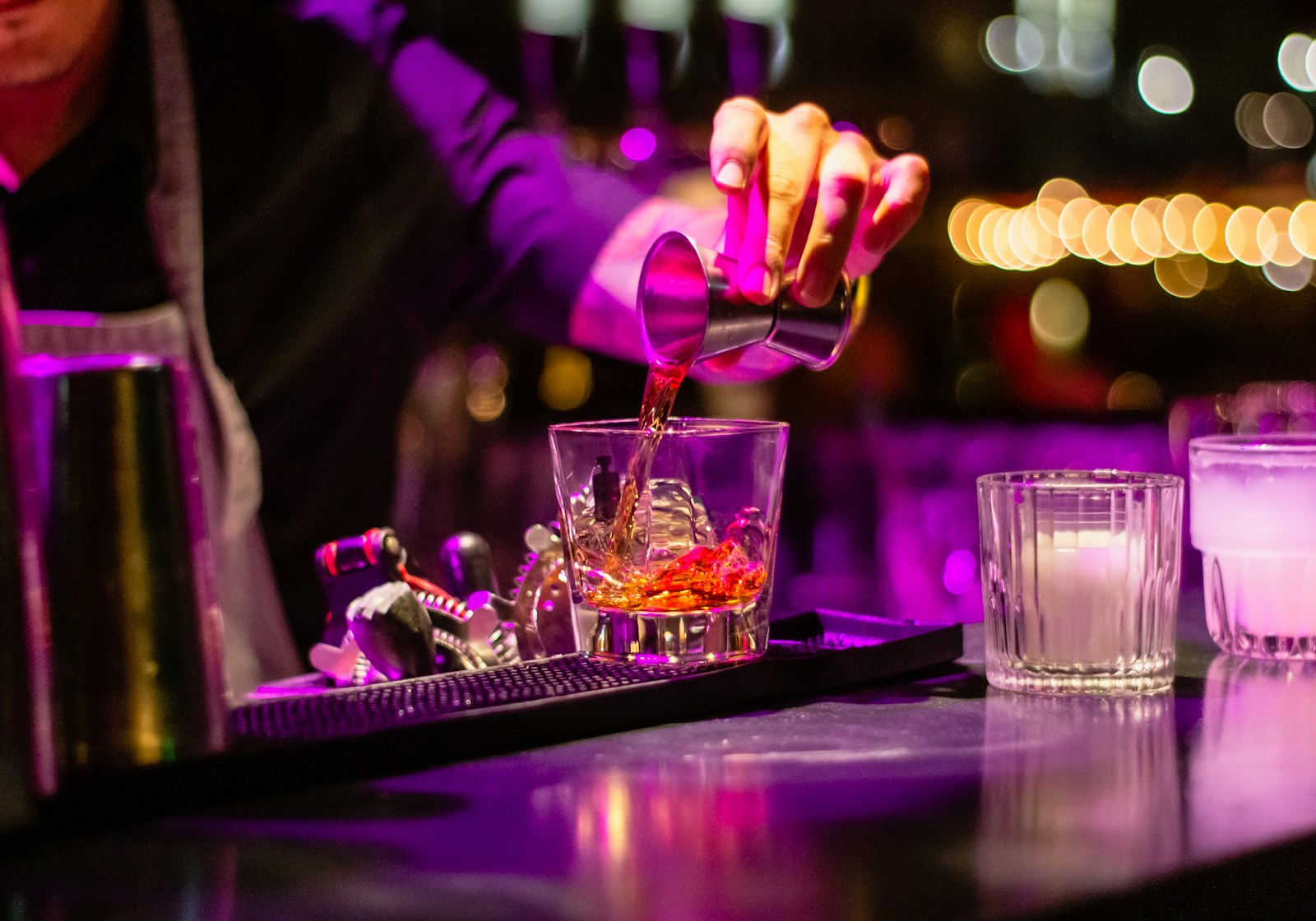 A sacanice e a filhaputice entram num bar… para me abrirem o segundo processo disciplinar (com a bênção da IURD)